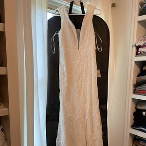 Lulu’s Mermaid Style Wedding Dress